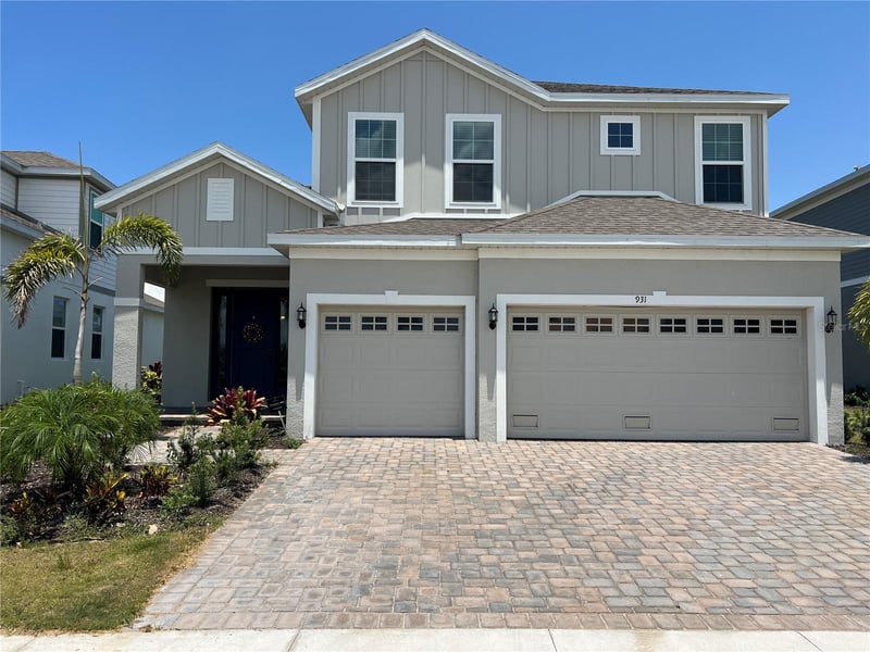 931 Signet Dr, Apollo Beach, FL 33572