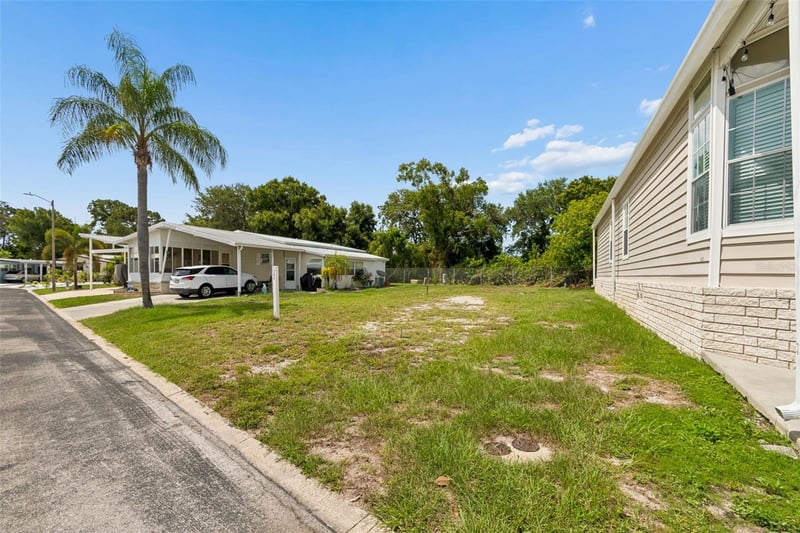 9790 66th St #365, Pinellas Park, FL 33782