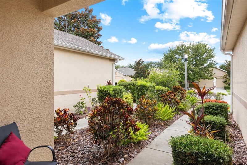 1040 Orca Ct, Holiday, FL 34691