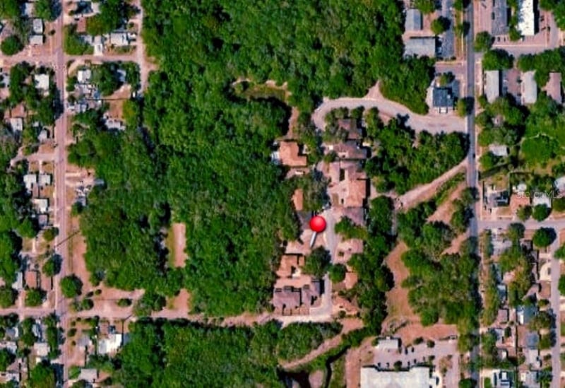 1968 Freedom Dr, Clearwater, FL 33755