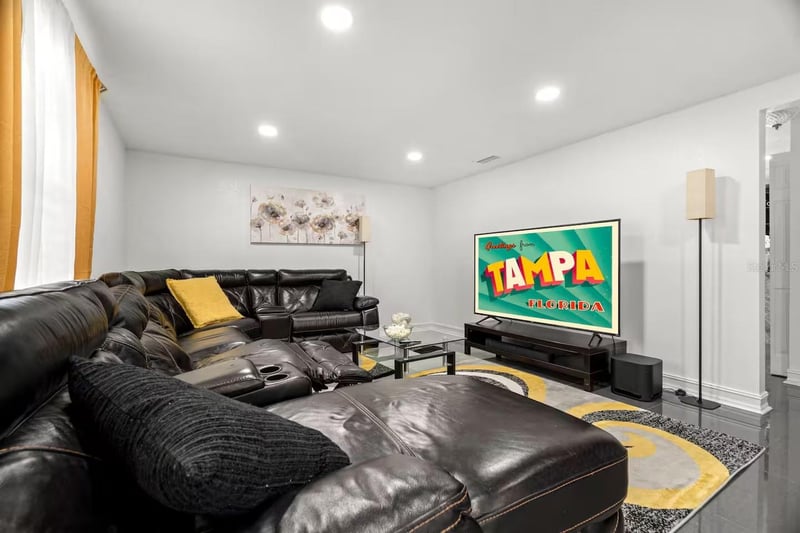 7005 Fountain Ave, Tampa, FL 33634