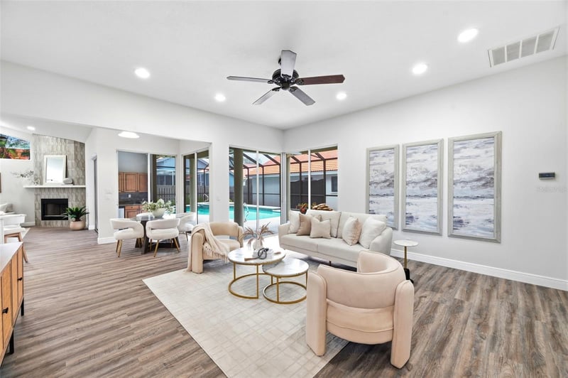 980 Live Oak Ave, St Petersburg, FL 33703