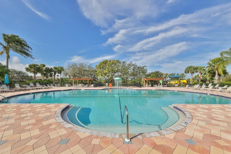 819 Fairwaycove Ln #102, Bradenton, FL 34212