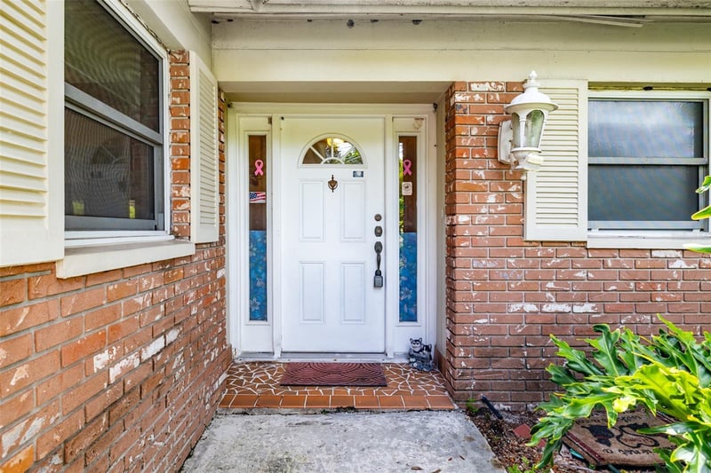 607 Telfair Rd, Brandon, FL 33510