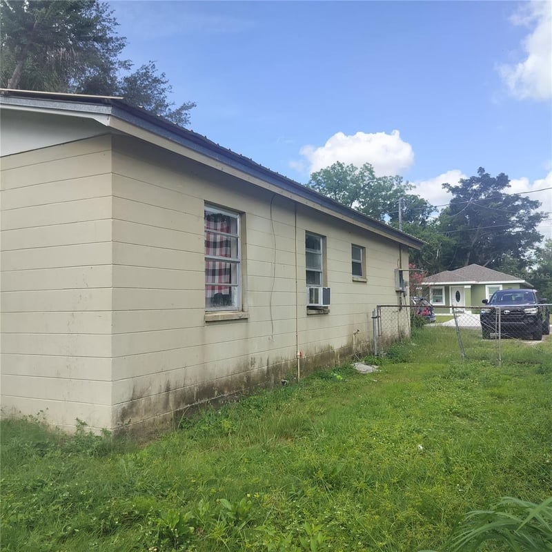 310 Faison St, Plant City, FL 33563