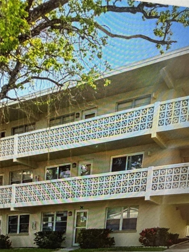 8100 Dr Martin Luther King Jr St #208, St Petersburg, FL 33702