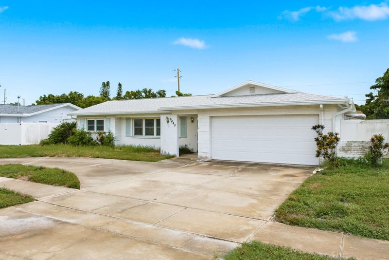 6448 30th Ave, St Petersburg, FL 33710