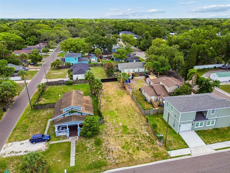 4805 10th St, Tampa, FL 33603