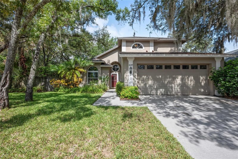 4139 Moreland Dr, Valrico, FL 33596