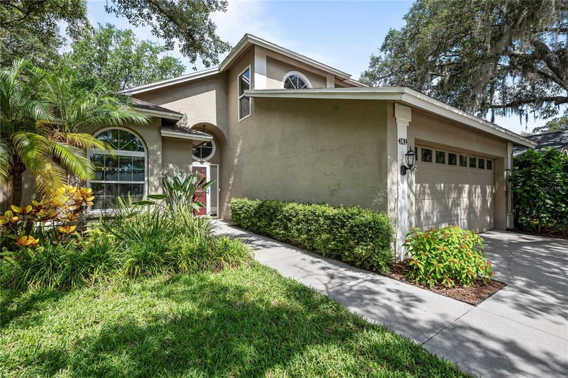 4139 Moreland Dr, Valrico, FL 33596
