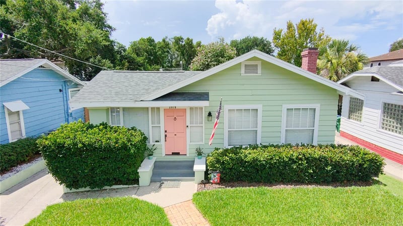 2810 Angeles St, Tampa, FL 33629