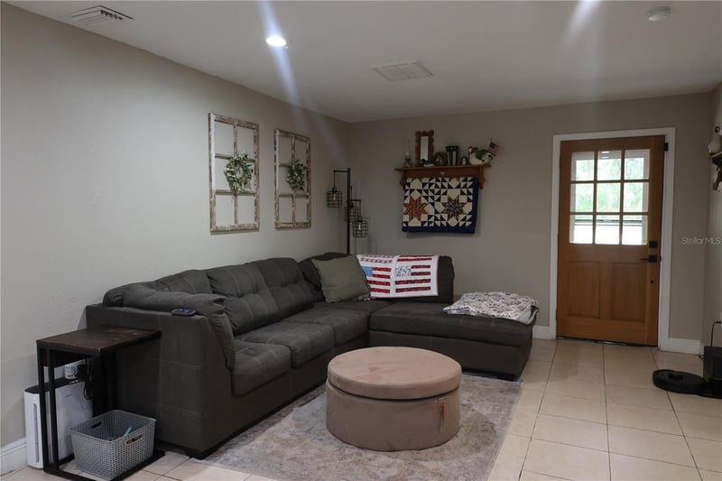 11927 Foxfire Dr, Hudson, FL 34669