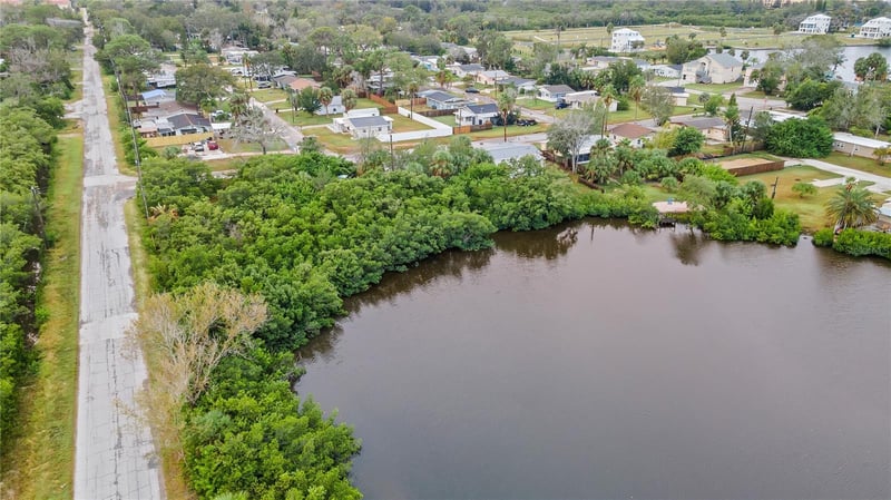 4935 Largo Ter, New Port Richey, FL 34652