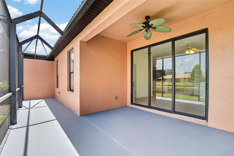 132 Shell Falls Dr, Apollo Beach, FL 33572