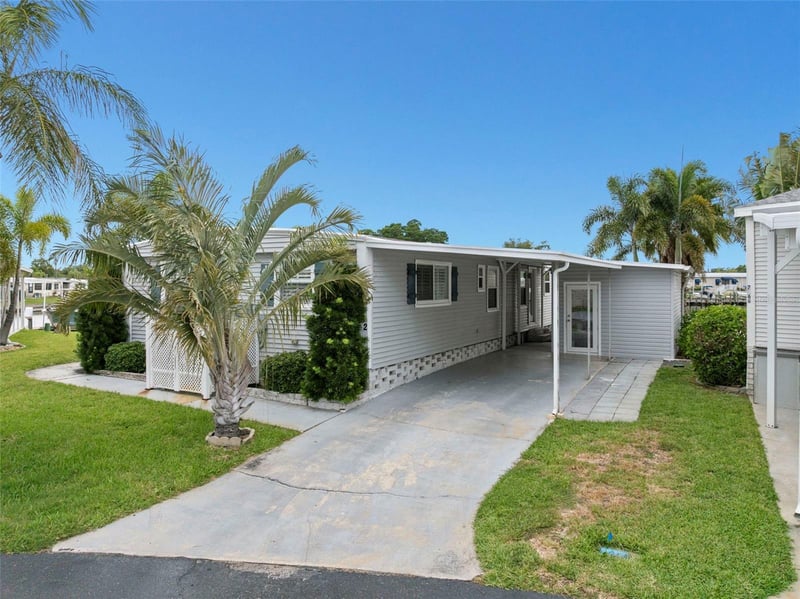 7162 Mount Arlington Dr #417, St Petersburg, FL 33702