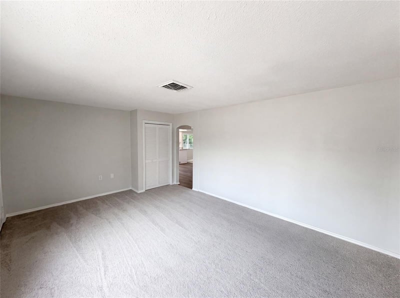 8053 Embassy Blvd, Port Richey, FL 34668