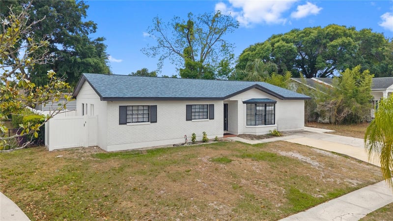 2310 Knollwood Pl, Tampa, FL 33604