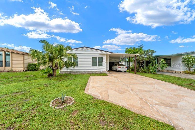 9001 Sheldon West Dr, Tampa, FL 33626