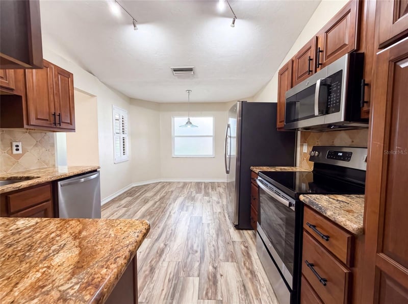 3430 55th Dr, Bradenton, FL 34203