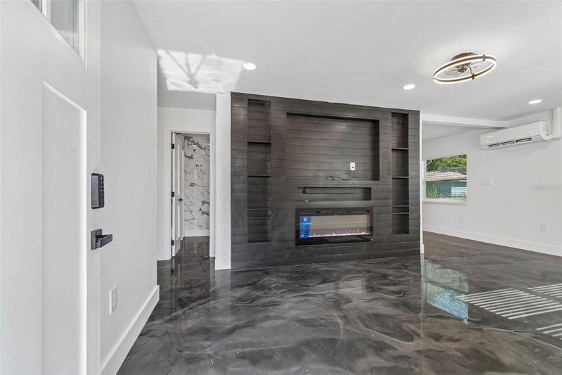 4125 Grove , St Petersburg, FL 33705