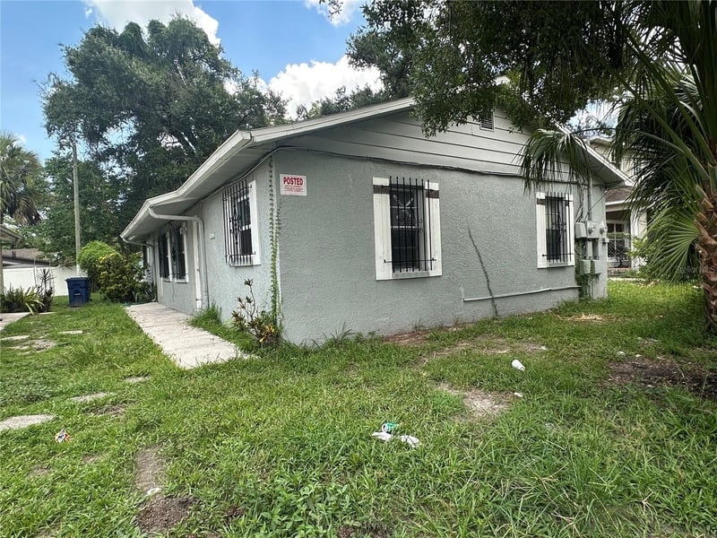 8215 Klondyke St, Tampa, FL 33604