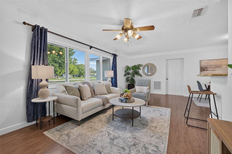 5127 62nd St, Kenneth City, FL 33709