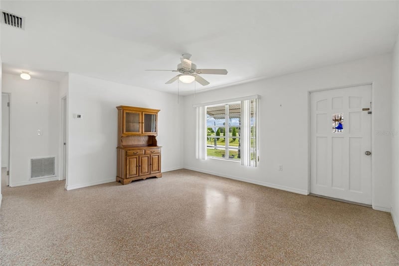 6634 Manor Beach Rd, New Port Richey, FL 34652