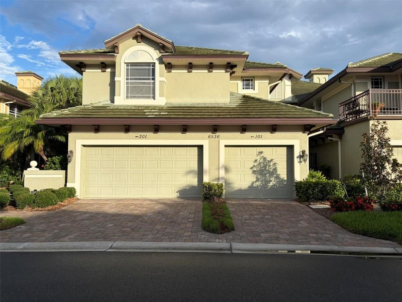 6536 Moorings Point Cir #101, Lakewood Ranch, FL 34202