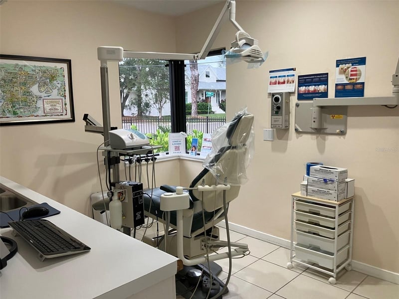 4306 Kensington Ave, Tampa, FL 33629