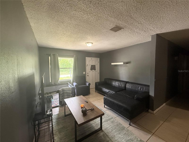 11129 Roberts Ln, Riverview, FL 33578