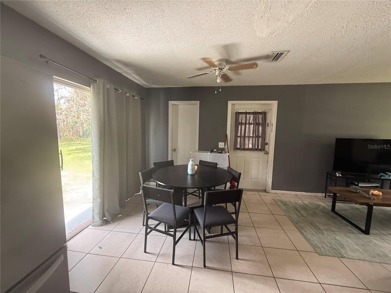11129 Roberts Ln, Riverview, FL 33578