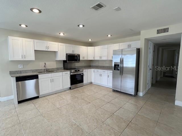 9004 Tudor Dr #K104, Tampa, FL 33615