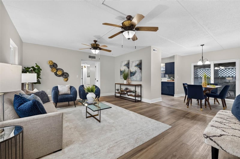 1190 Rue Des Chateaux #1A, St Petersburg, FL 33707