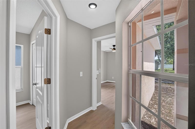8536 Canterbury Lake Blvd, Tampa, FL 33619