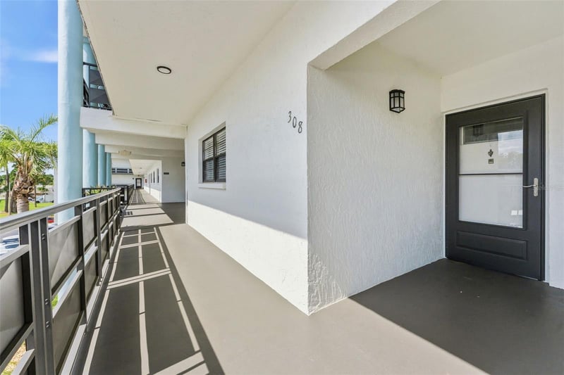 5980 80th St #308, St Petersburg, FL 33709