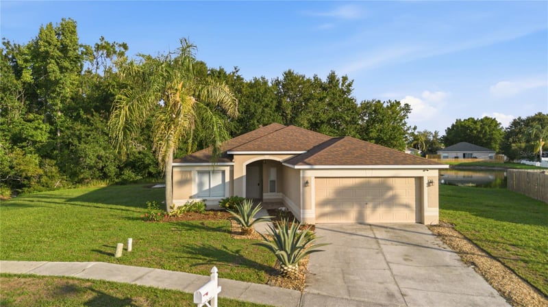 30830 Sade Ct, Wesley Chapel, FL 33545