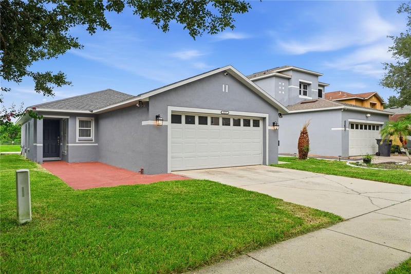 5217 Mango Fruit St, Seffner, FL 33584