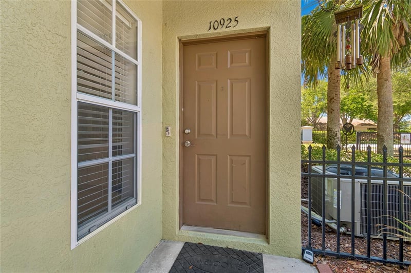 10925 Winter Crest Dr, Riverview, FL 33569