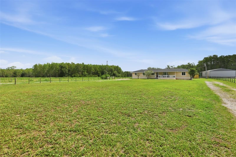 4700 Tower Rd, Land O Lakes, FL 34638