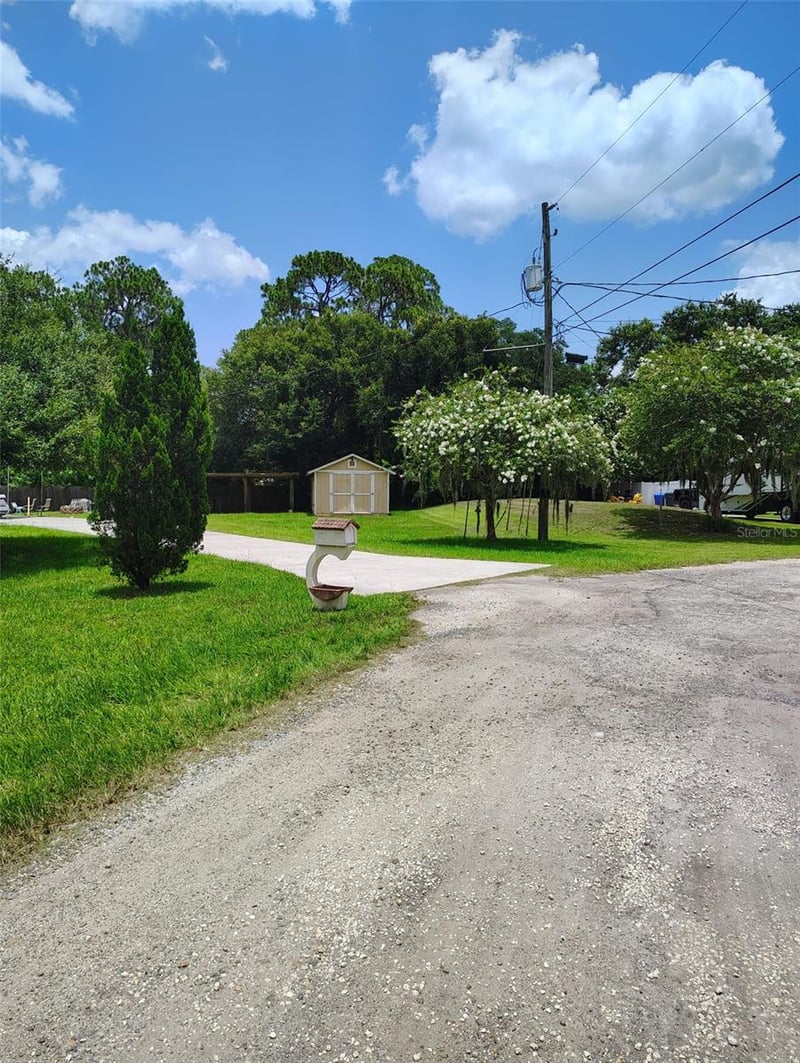 3226 Wheeler Ct, Dover, FL 33527