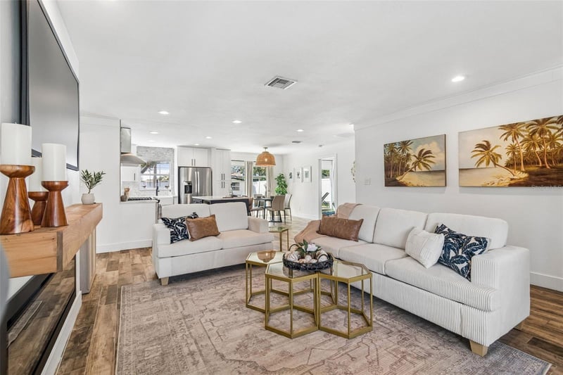 2058 Bayou Grande Blvd, St Petersburg, FL 33703