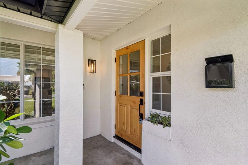 2058 Bayou Grande Blvd, St Petersburg, FL 33703