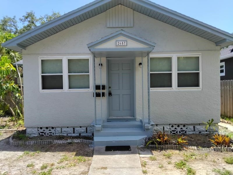 2657 Bayside Dr, St Petersburg, FL 33705