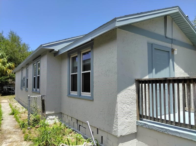 2657 Bayside Dr, St Petersburg, FL 33705