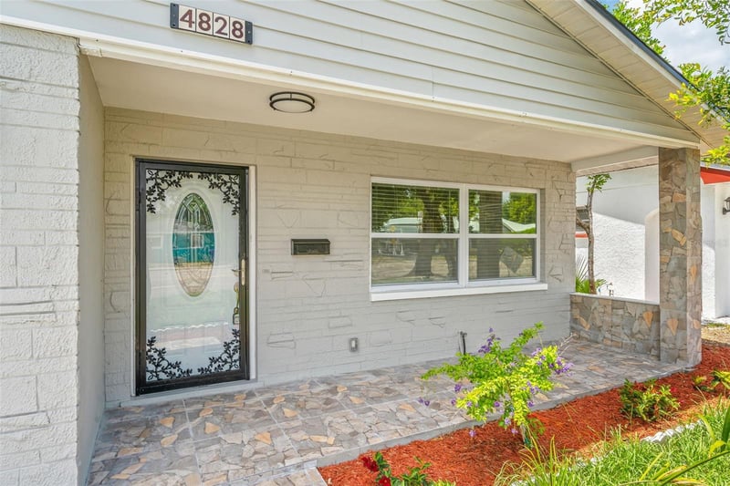 4828 22nd Ave, St Petersburg, FL 33713