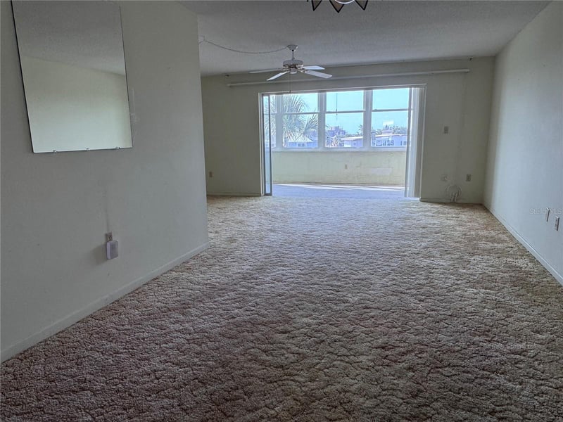 5555 Gulf Blvd #312, St Petersburg, FL 33706