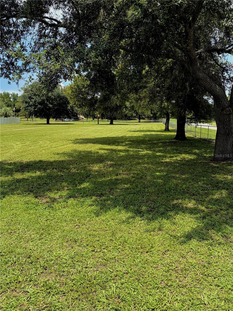 38714 Centennial Rd, Dade City, FL 33525