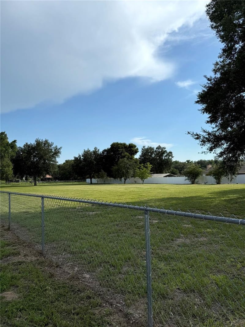38714 Centennial Rd, Dade City, FL 33525