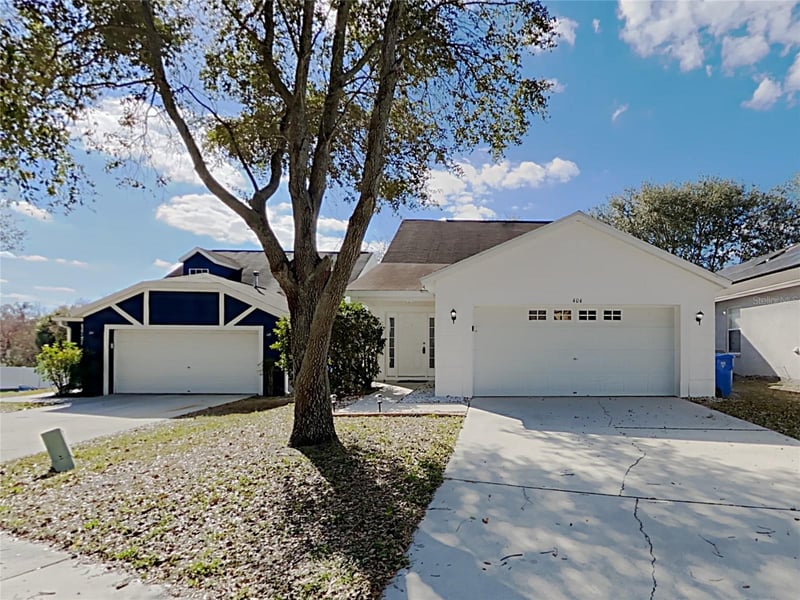 404 Summer Sails Dr, Valrico, FL 33594