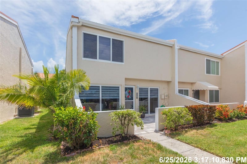 4207 Fogcutter Ct, Tampa, FL 33615